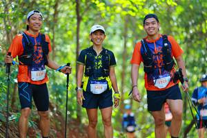 BIB: 5229, 5478, 5223
                            <button type="button" onclick="openModal(19015182)" class="btn btn-primary btn-sm float-right btn-popup" data-toggle="modal" data-target=".modal-high-quality">
                        <i class="fas fa-shopping-cart"></i> Add to Cart
                    </button>
                                            <button type="button" onclick="isThisMe(19015182, true)" class="btn btn-success btn-sm float-right btn-popup btn-isme hidden" data-toggle="tooltip" data-placement="bottom" title="นี่คือรูปของคุณใช่ไหม คลิกที่นี่เพื่อเอาเข้าอัลบั้ม">
                        <i class="fas fa-plus"></i> Add to album
                    </button>
                    <button type="button" onclick="isThisMe(19015182, false)" class="btn btn-warning btn-sm float-right btn-popup btn-isnotme hidden">
                        <i class="fas fa-ban"></i> Remove from album
                    </button>